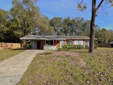 18119 NW 250th Ter, High Springs, FL 32643