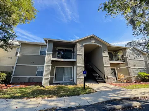 3705 SW 27th St #1026, Gainesville, FL 32608