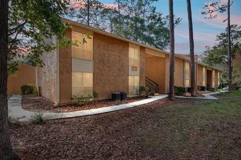 1810 NW 23rd Blvd #187, Gainesville, FL 32605
