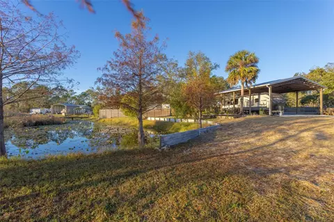 107 11th St NE, Steinhatchee, FL 32359