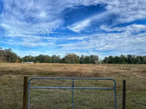 1895 NW 282nd St, Newberry, FL 32669