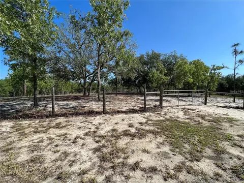 10291 NE 86th St, Bronson, FL 32621