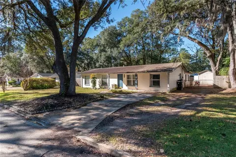 4620 NW 30th St, Gainesville, FL 32605