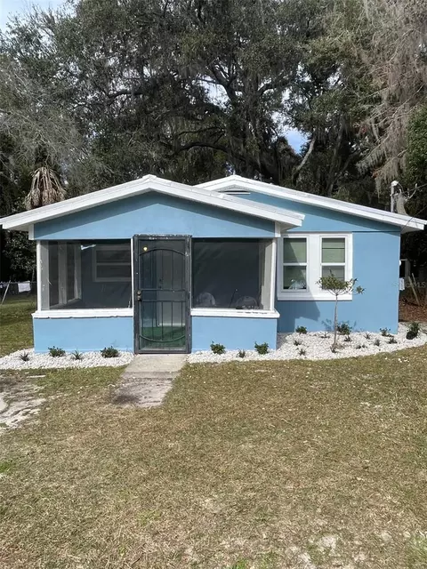 1022 SE 9th Ave, Gainesville, FL 32601