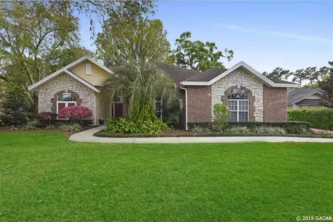 3715 NW 39th Pl, Gainesville, FL 32606