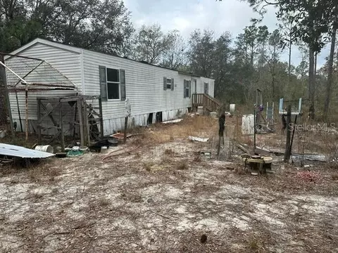 2892 NW 47th Pl, Bell, FL 32619