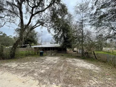 8550 SE 66th Cir, Trenton, FL 32693