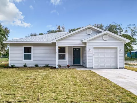 126 John St, Hawthorne, FL 32640