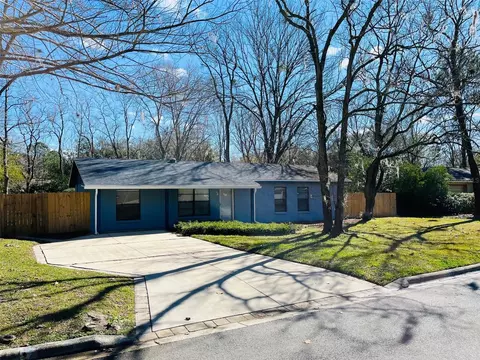 6513 NW 26th Ter, Gainesville, FL 32653