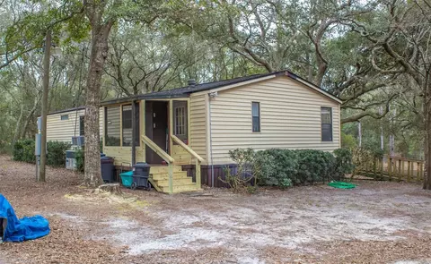 141 Hill Top Loop W, Hawthorne, FL 32640