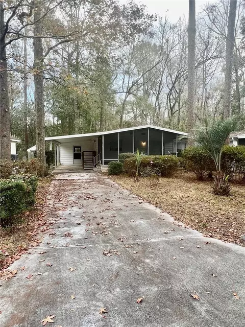 8683 NW 40th Cir #206, Gainesville, FL 32653