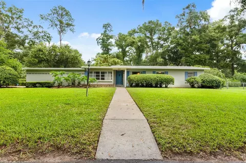 3907 SW 20th St, Gainesville, FL 32608