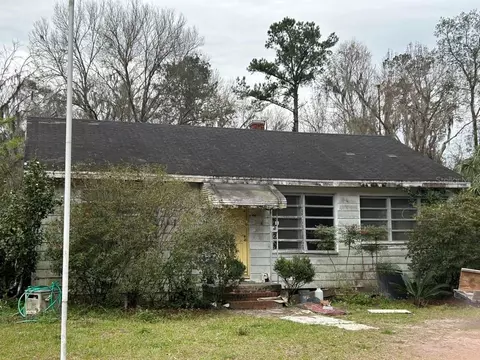 911 NE 55th Blvd, Gainesville, FL 32641
