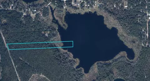 Holden Park Rd, Hawthorne, FL 32640