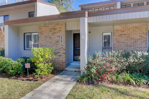 2727 NW 39th Dr, Gainesville, FL 32606
