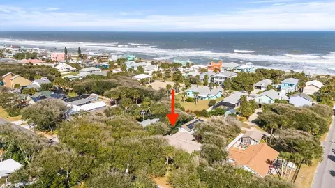 1437 S Daytona Ave, Flagler Beach, FL 32136