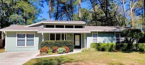 2822 NW 44th Pl, Gainesville, FL 32605