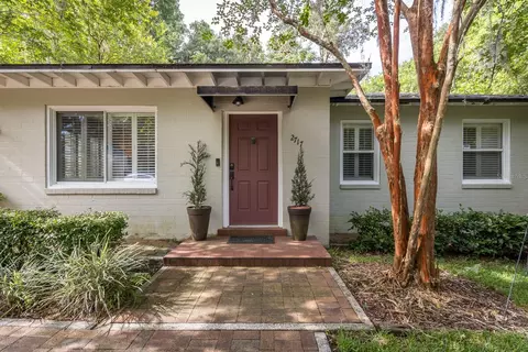 2717 NW 2nd Ave, Gainesville, FL 32607