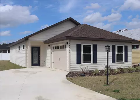 24422 SW 18th Ln, Newberry, FL 32669
