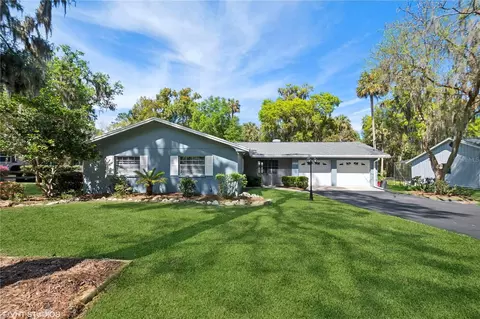 6209 E Pl, Mcintosh, FL 32664