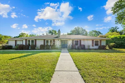 637 NW 84th St, Gainesville, FL 32607