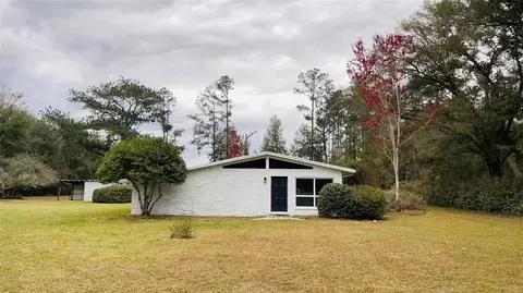 535 N Court St, Bronson, FL 32621