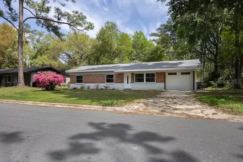 3943 NW 31st Ter, Gainesville, FL 32605