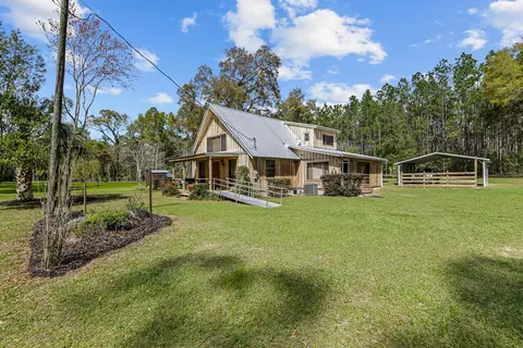 8360 SW 65th Ave, Trenton, FL 32693