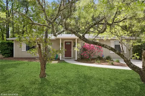 2735 NW 42nd Pl, Gainesville, FL 32605