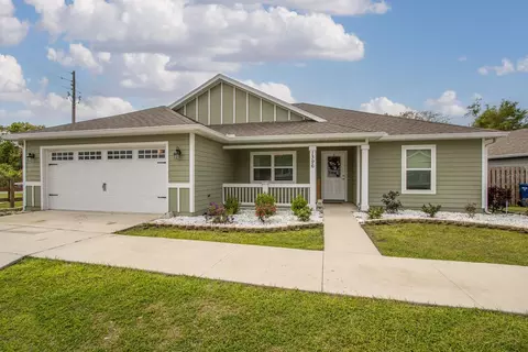 1396 SW 251st Way, Newberry, FL 32669