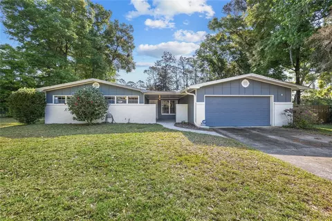 1911 NW 22nd St, Gainesville, FL 32605