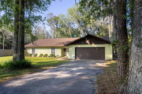 9187 SW 137th St, Starke, FL 32091