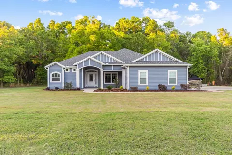 913 SE 95th Pl, Trenton, FL 32693