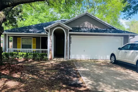 8764 NW 22nd Ave, Gainesville, FL 32606