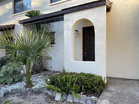 2735 SW 35th Pl #905, Gainesville, FL 32608