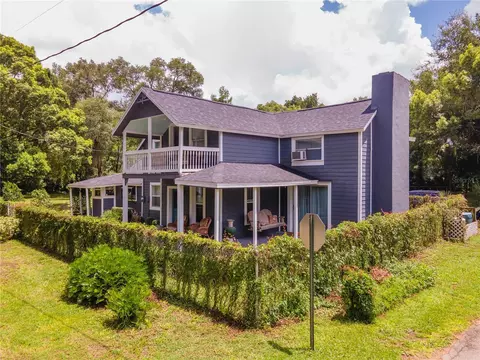 601 E Boyleston St, Interlachen, FL 32148