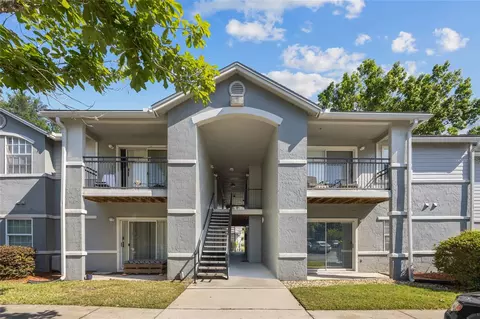 3705 SW 27th St #1214, Gainesville, FL 32608
