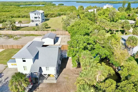 501 Horseshoe Loop Rd, Terra Ceia, FL 34250
