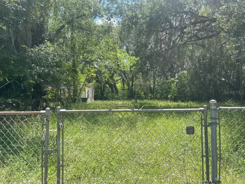 21646 NW 58th Ct, Micanopy, FL 32667