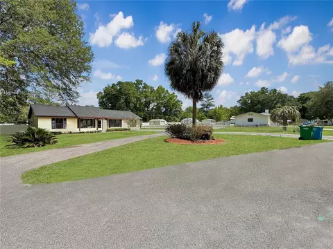 17335 Southside Ct, High Springs, FL 32643