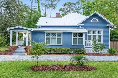 636 NE 7th St, Gainesville, FL 32601