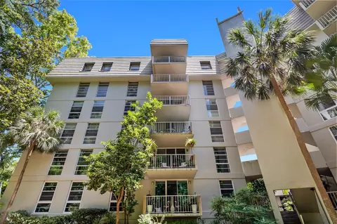 1719 NW 23rd Ave #5C, Gainesville, FL 32605