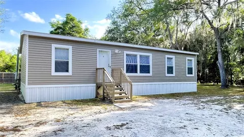 127 Short Pine Rd, Hawthorne, FL 32640