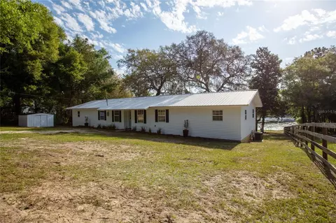 129 Lake Carleton Dr, Melrose, FL 32666