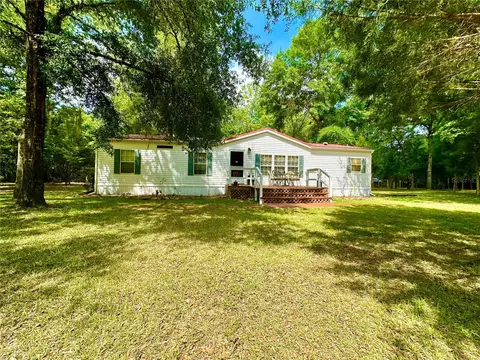 2884 SW Wilson Springs Rd, Fort White, FL 32038