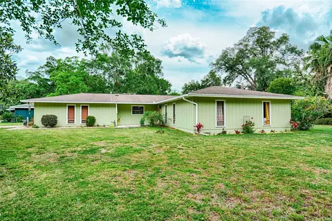 5707 NW 19th Pl, Gainesville, FL 32605