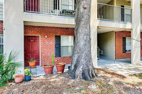 2360 SW Archer Rd #702, Gainesville, FL 32608