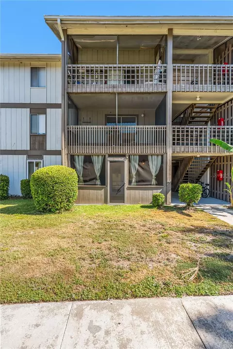 6519 W Newberry Rd #907, Gainesville, FL 32608