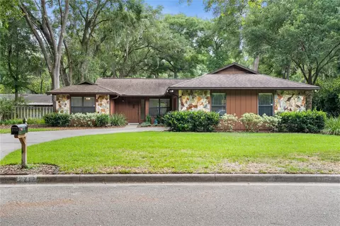 7713 SW 9th Pl, Gainesville, FL 32607