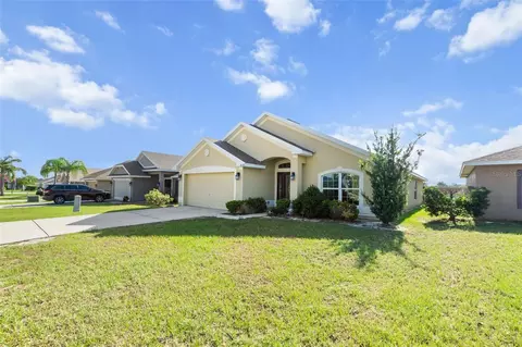 4058 Island Lakes Dr, Winter Haven, FL 33881